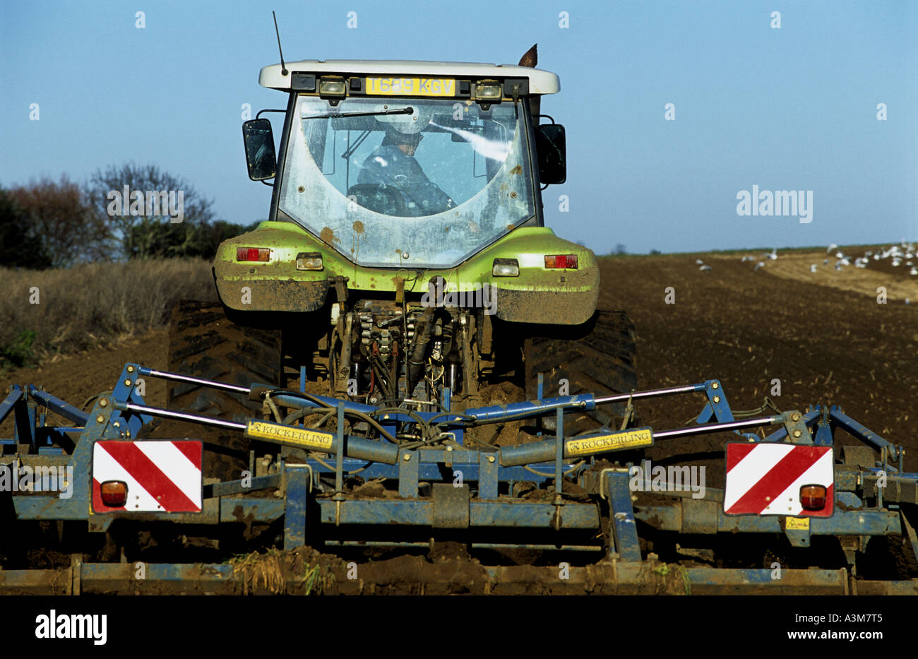 Cultivated farm land hi-res stock photography and images - Alamy