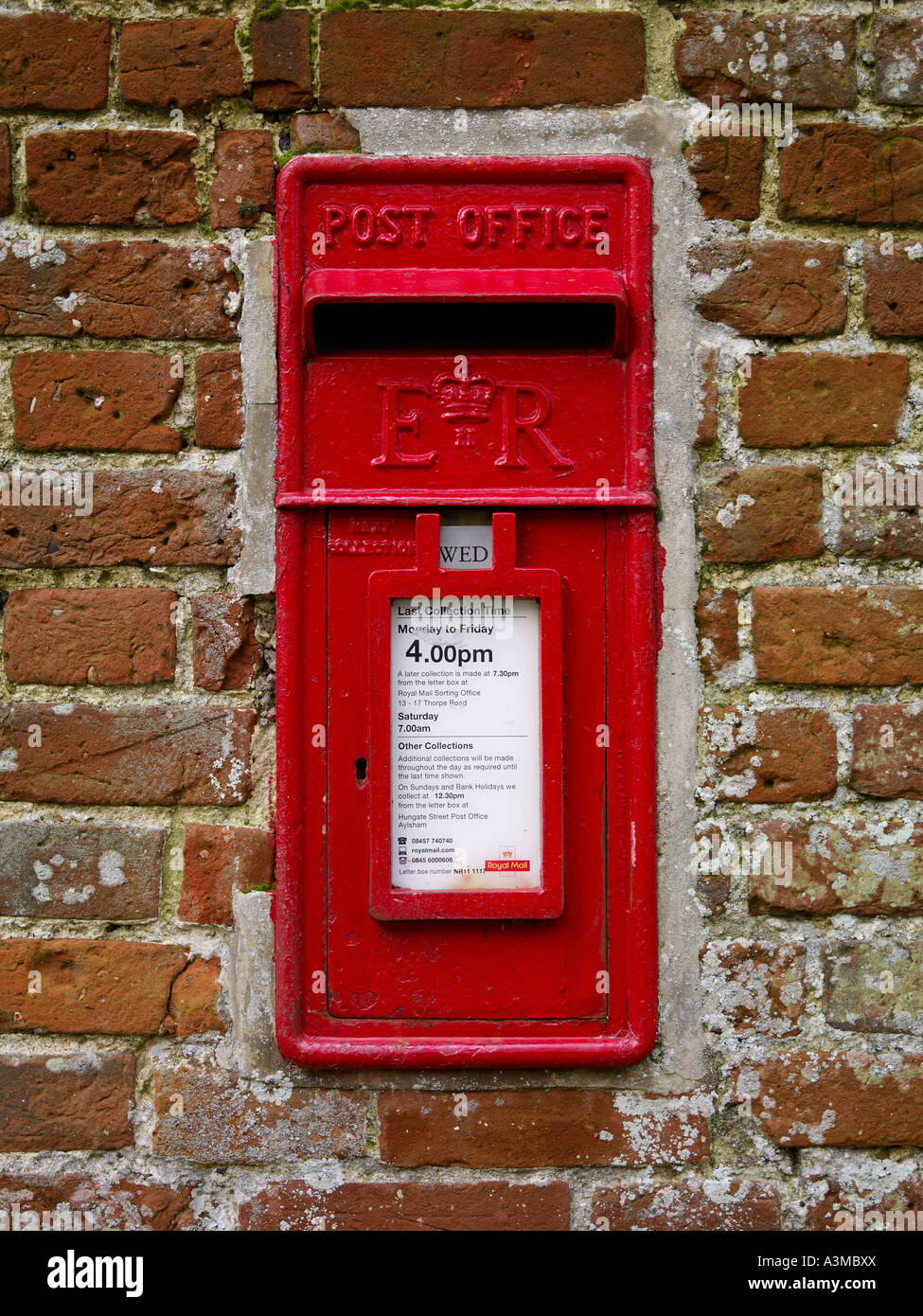 Red mail box Stock Photo - Alamy