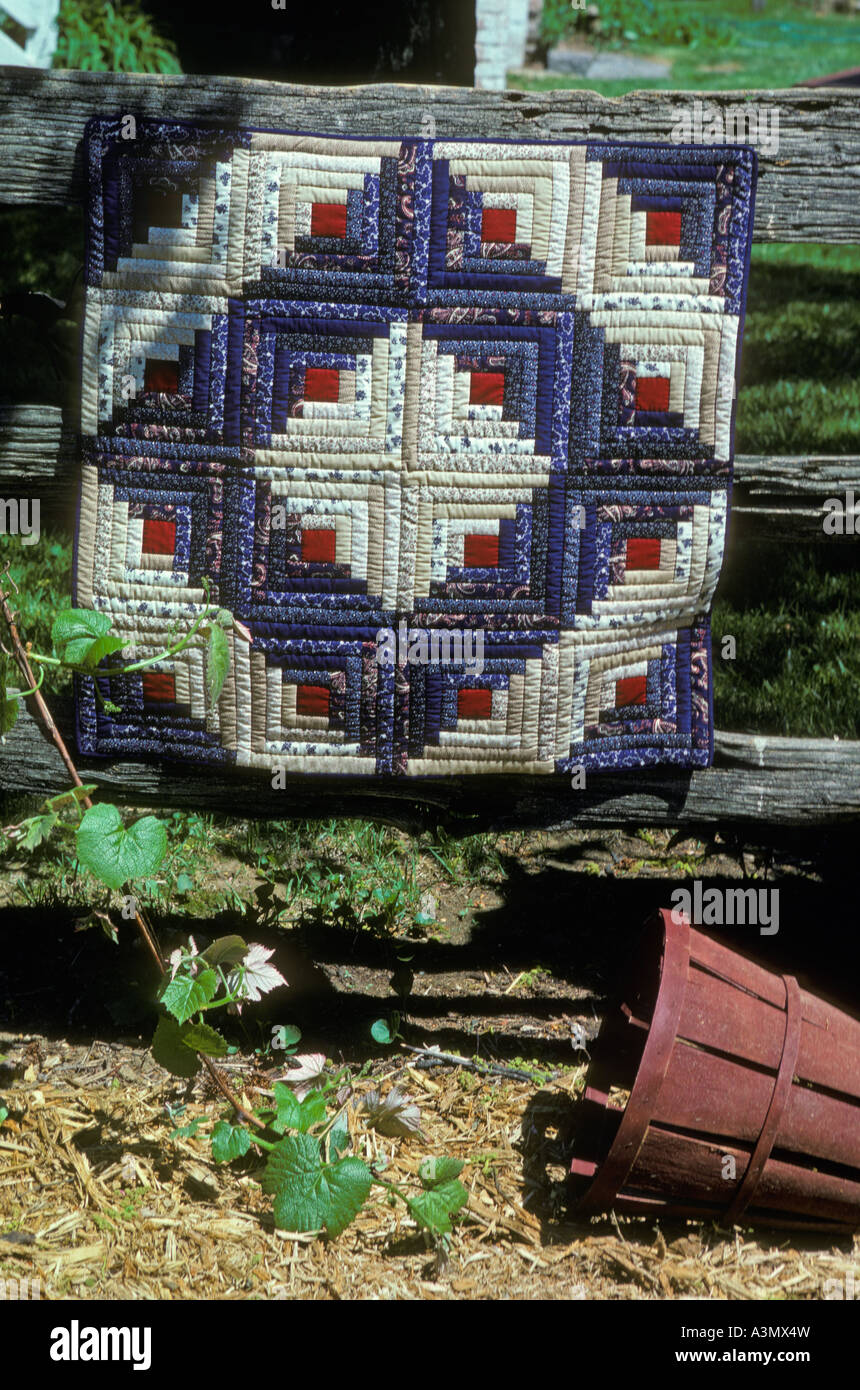 Early American Craft Log Cabin Crib Quilt Pattern Displayed