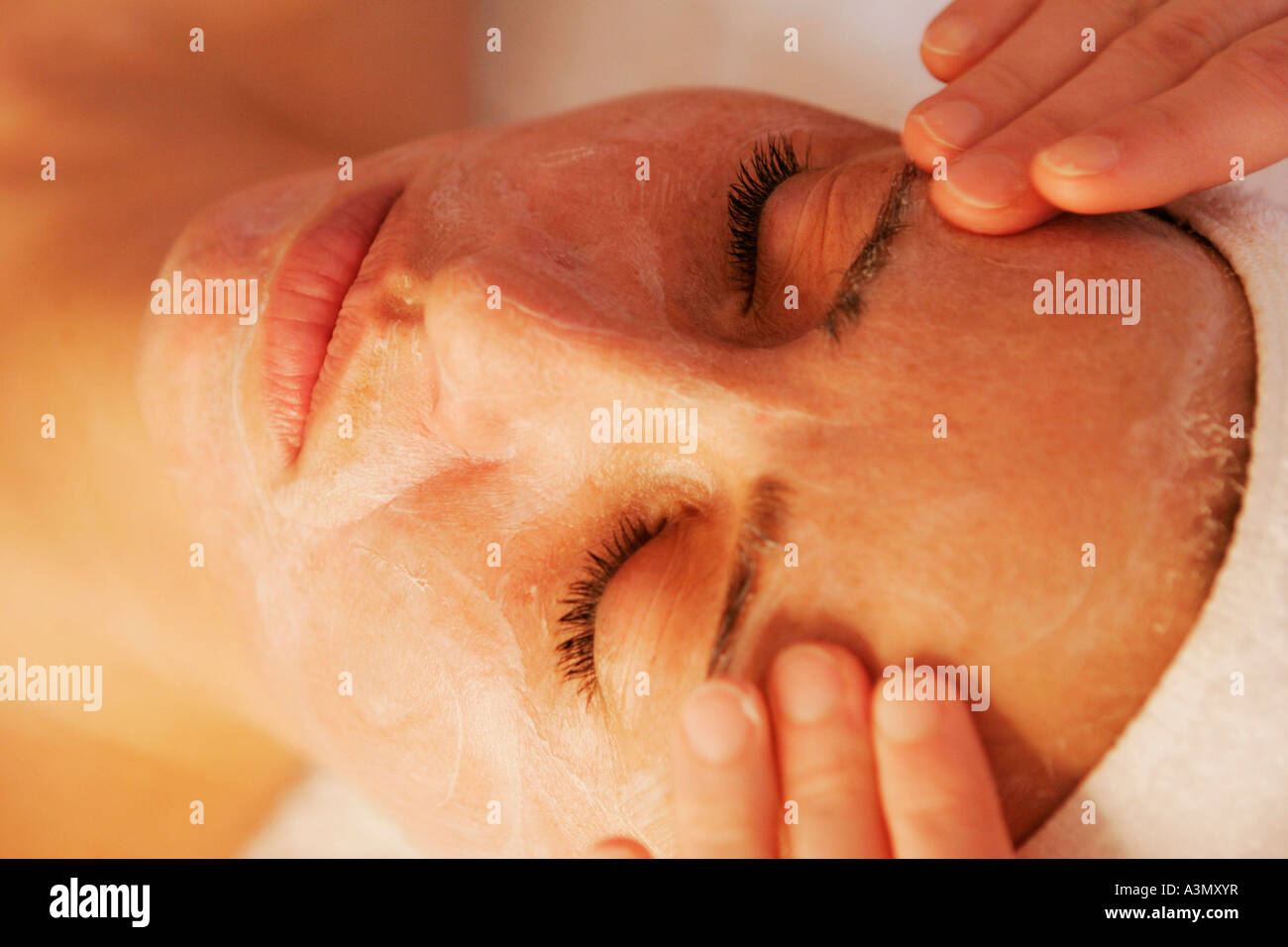 Woman cosmetics beauty care hi-res stock photography and images - Alamy