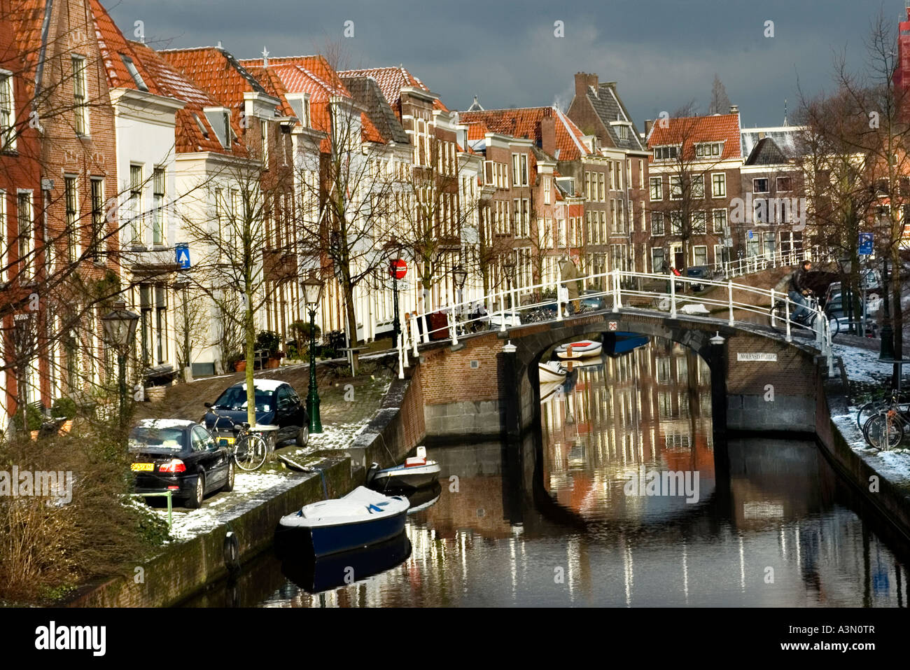 De Vliet  canal Leiden Netherlands Holland John Robinson Pilgrim Fathers Pilgrims Stock Photo