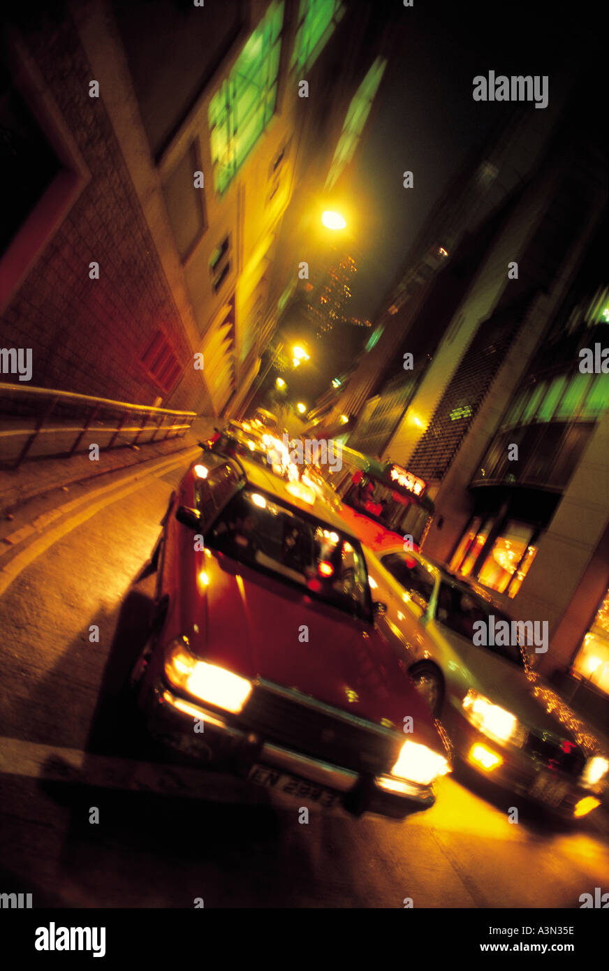 Road with cars hi-res stock photography and images - Alamy