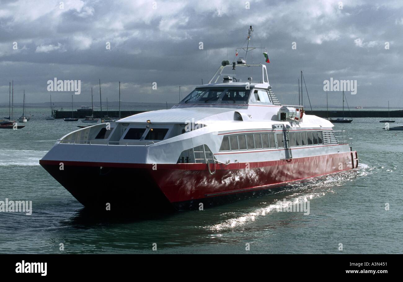 A Red Jet high speed link from Southampton to Cowes Isle of Wight Stock Photo