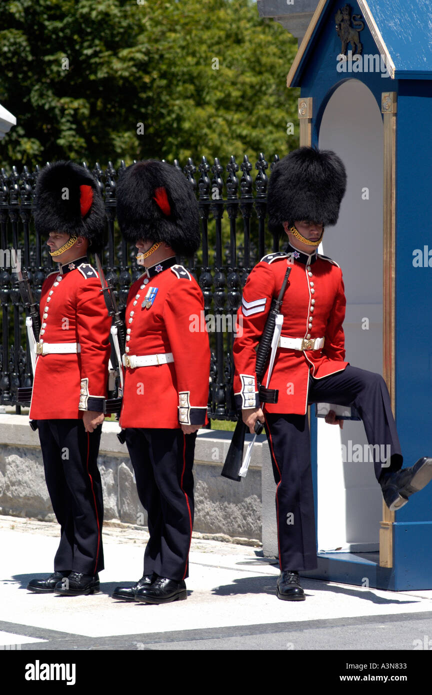 Ceremonial Guards in front of Rideau Hall entrance Stock Photo