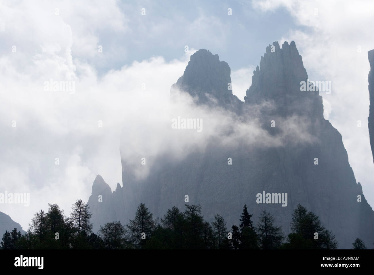 Summer in dolomites italy hi-res stock photography and images - Alamy
