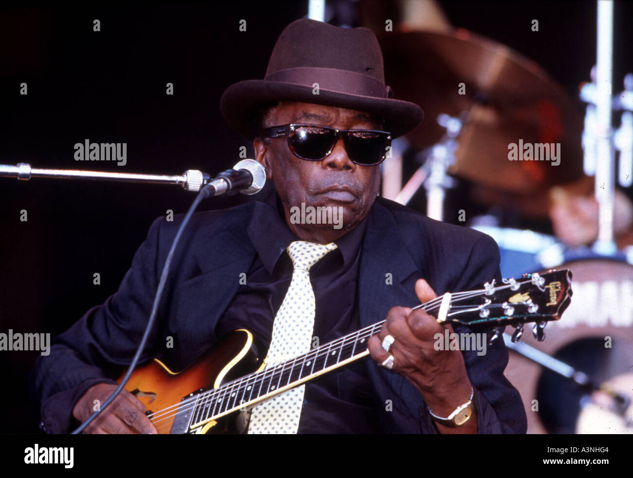 JOHN LEE HOOKER US Blues Guitarist Stock Photo Alamy JOHN LEE HOOKER US Blues Guitarist Stock Photo Alamy