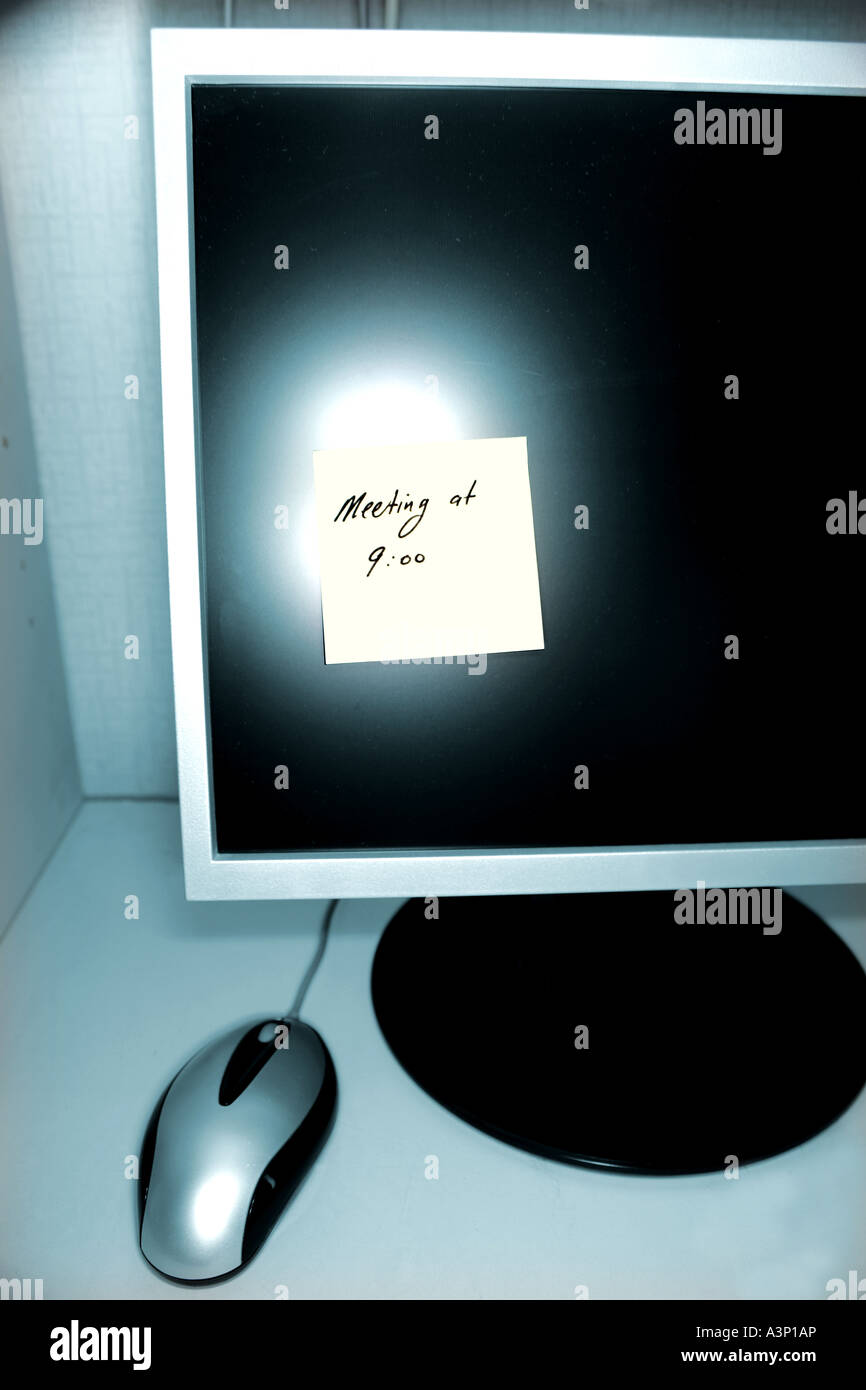 Message on computer screen Stock Photo - Alamy