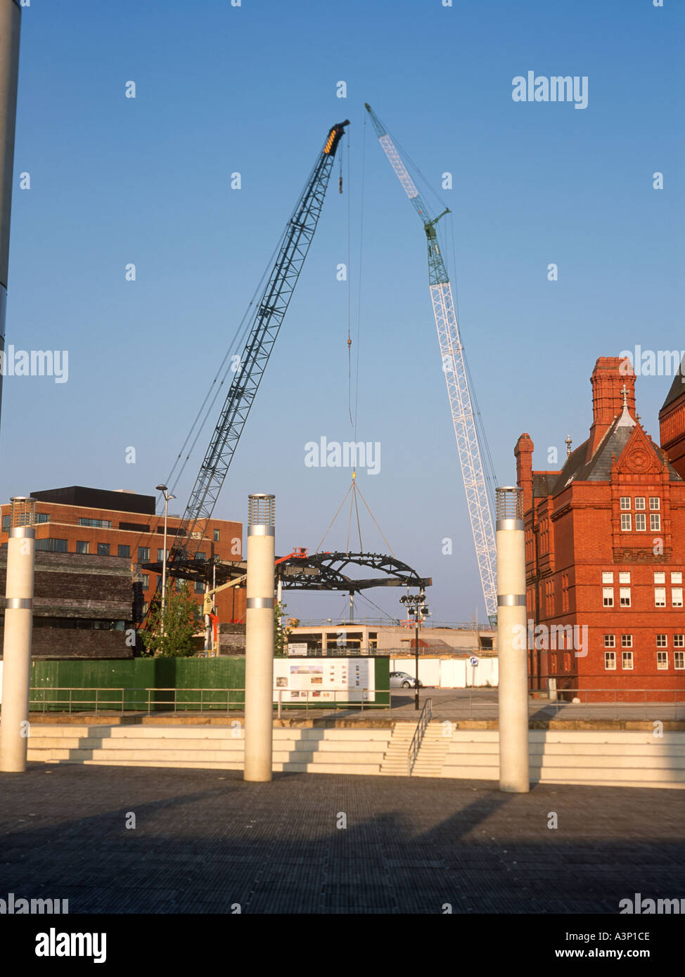 Construction of the New Welsh Assembly Building by the Oval Basin in