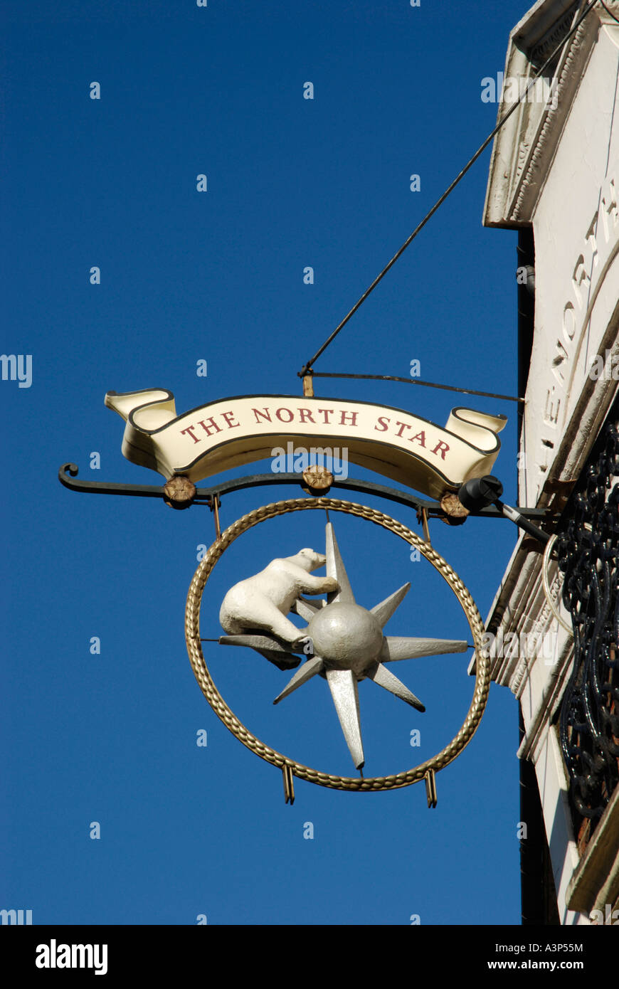 The north star pub hi-res stock photography and images - Alamy