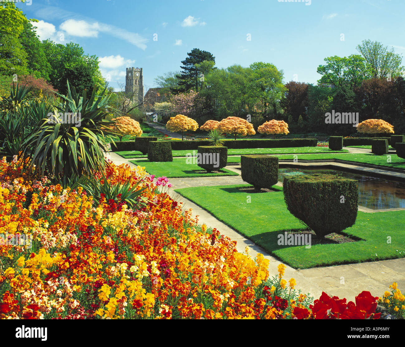 GB KENT FOLKESTONE KINGSNORTH GARDENS Stock Photo Alamy