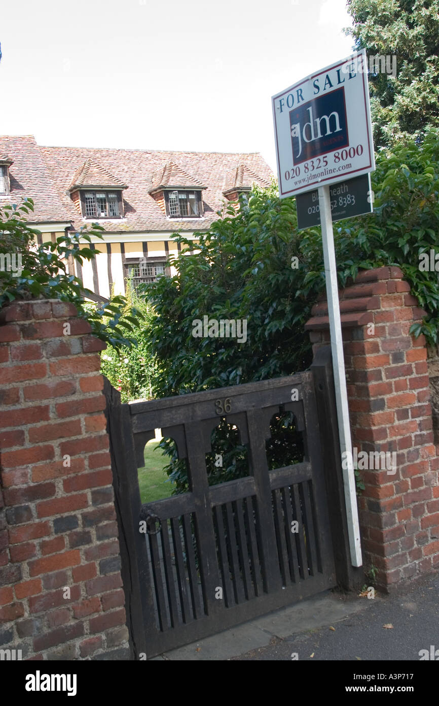 For sale Sign on house near Eltham Palace Stock Photo Alamy
