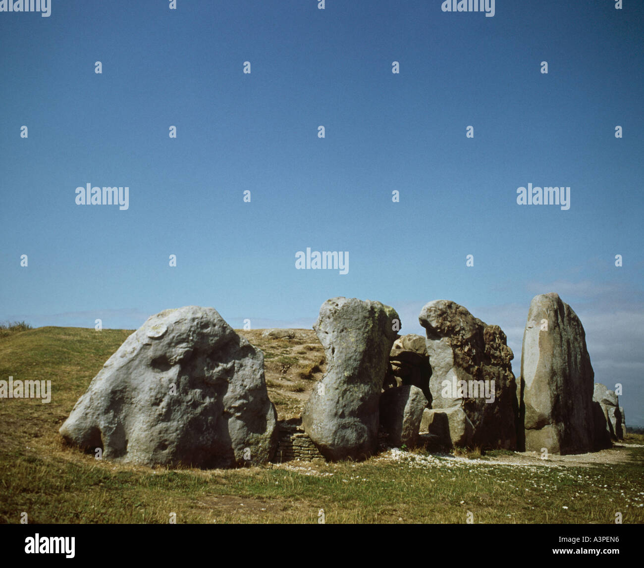 West Kennet Long Barrow south of Avebury Wiltshire Stock Photo