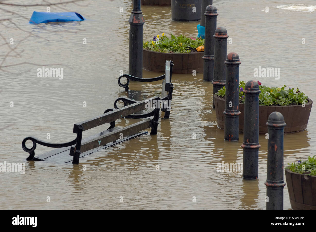 Riverside seats under water as River Severn breaks its banks at Upton