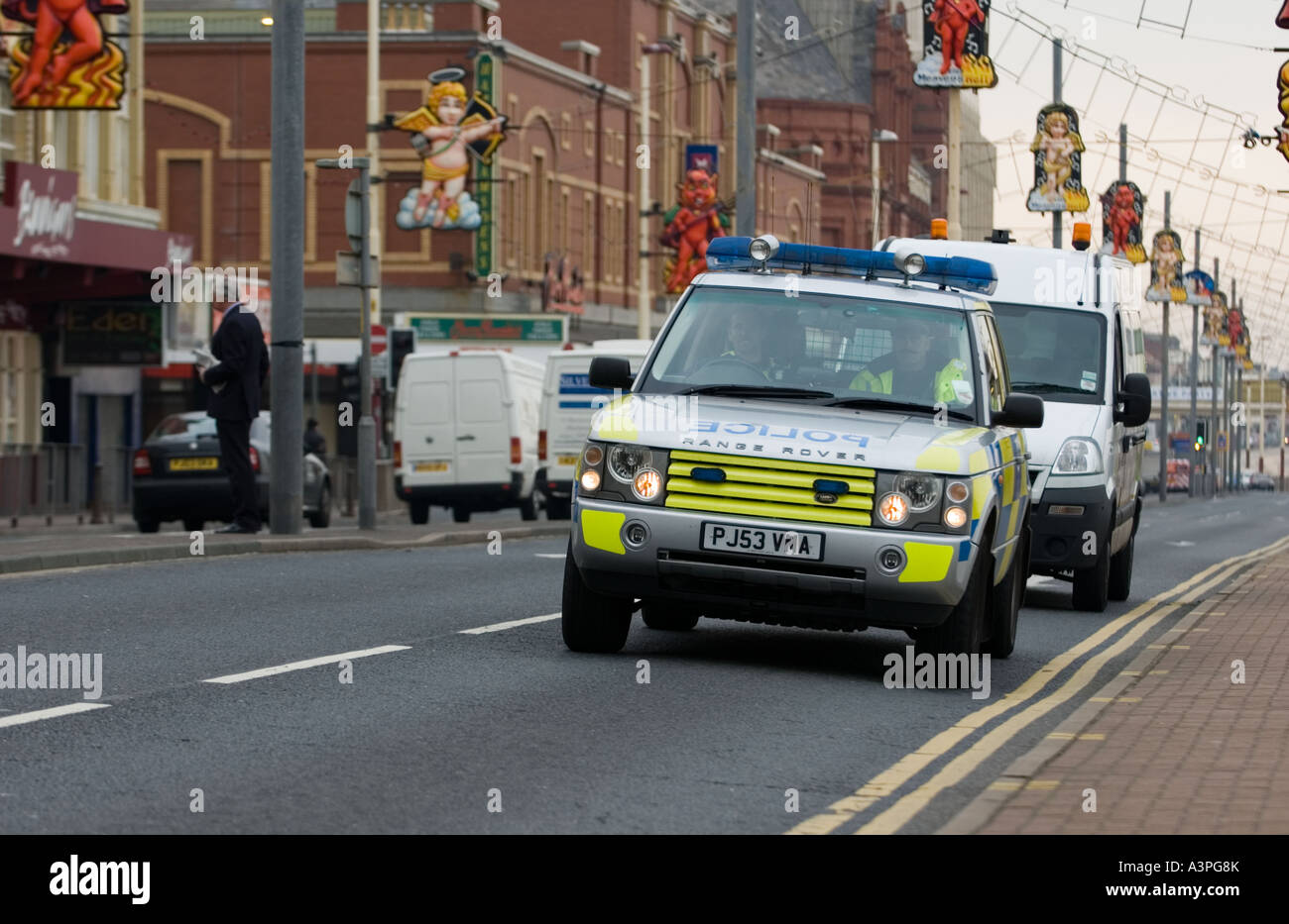 Police Range Rover in Blackpool Stock Photo