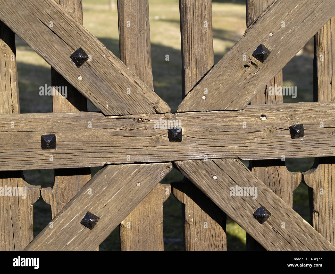 Wooden barrier hi-res stock photography and images - Alamy