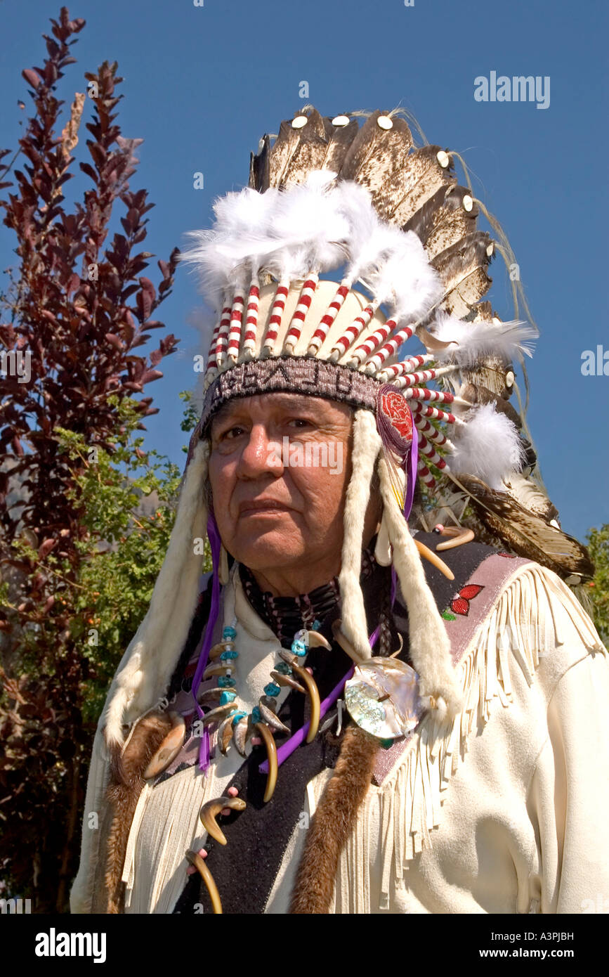 War Bonnet High Resolution Stock Photography and Images - Alamy