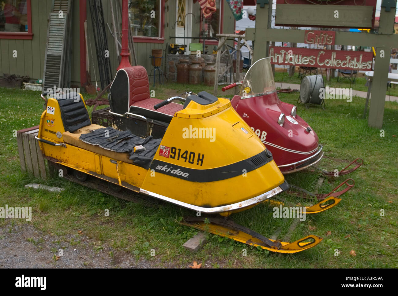 Old snowmobiles Old New York Adirondack Mountains Stock Photo Alamy