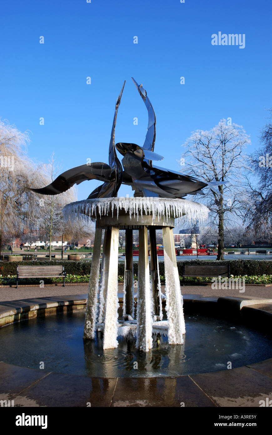 Country Artists Fountain in winter, Stratford-upon-Avon, Warwickshire, England, UK Stock Photo