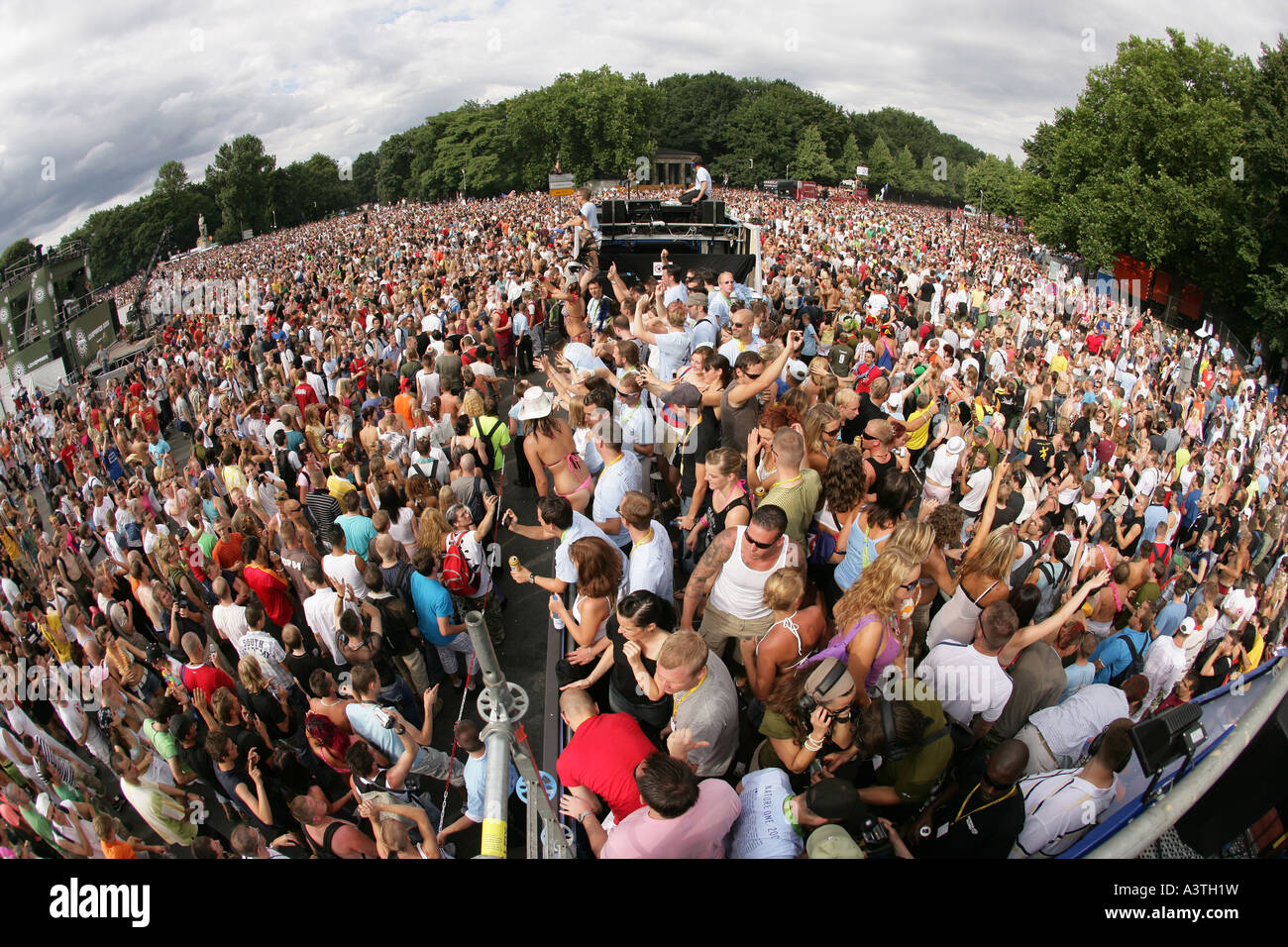 Young people dancing during the Loveparade 2006 in Berlin, Germany Stock Photo