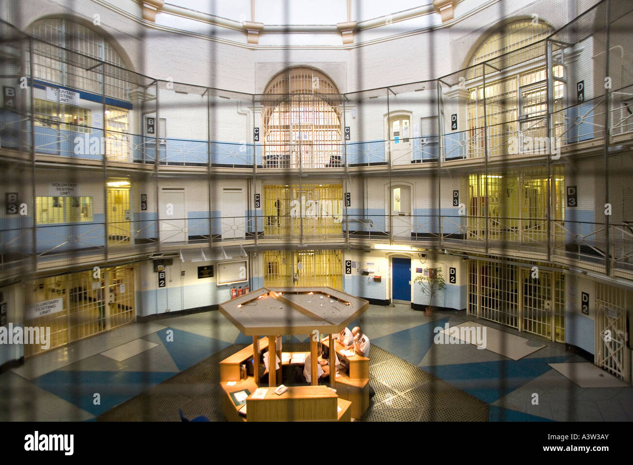 Prison wandsworth hires stock photography and images Alamy