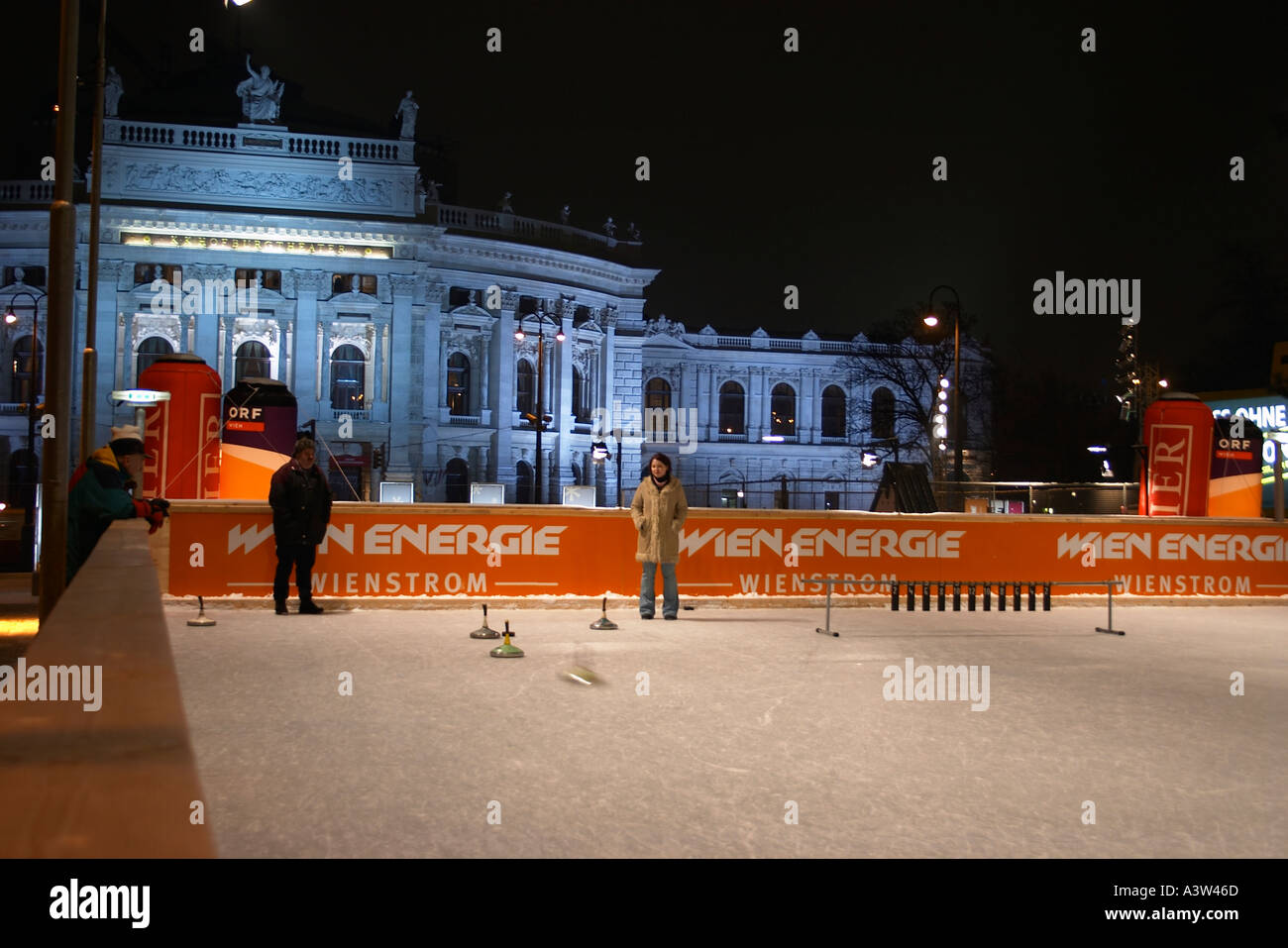 Wiener Eistraum, skating event in Vienna Stock Photo Alamy
