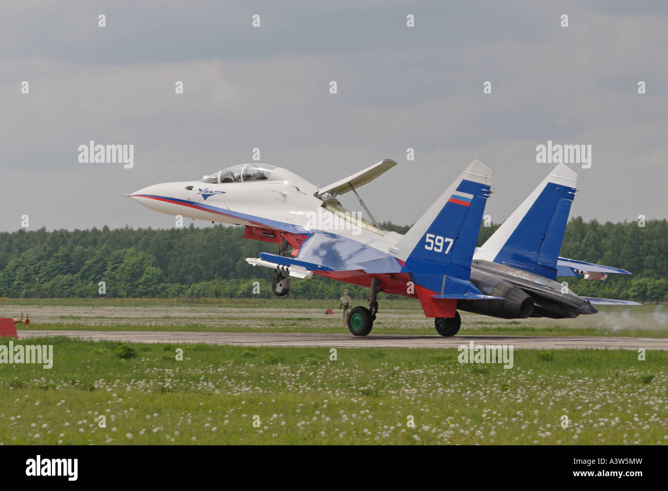 Twin seat fighter aircraft hi-res stock photography and images - Alamy