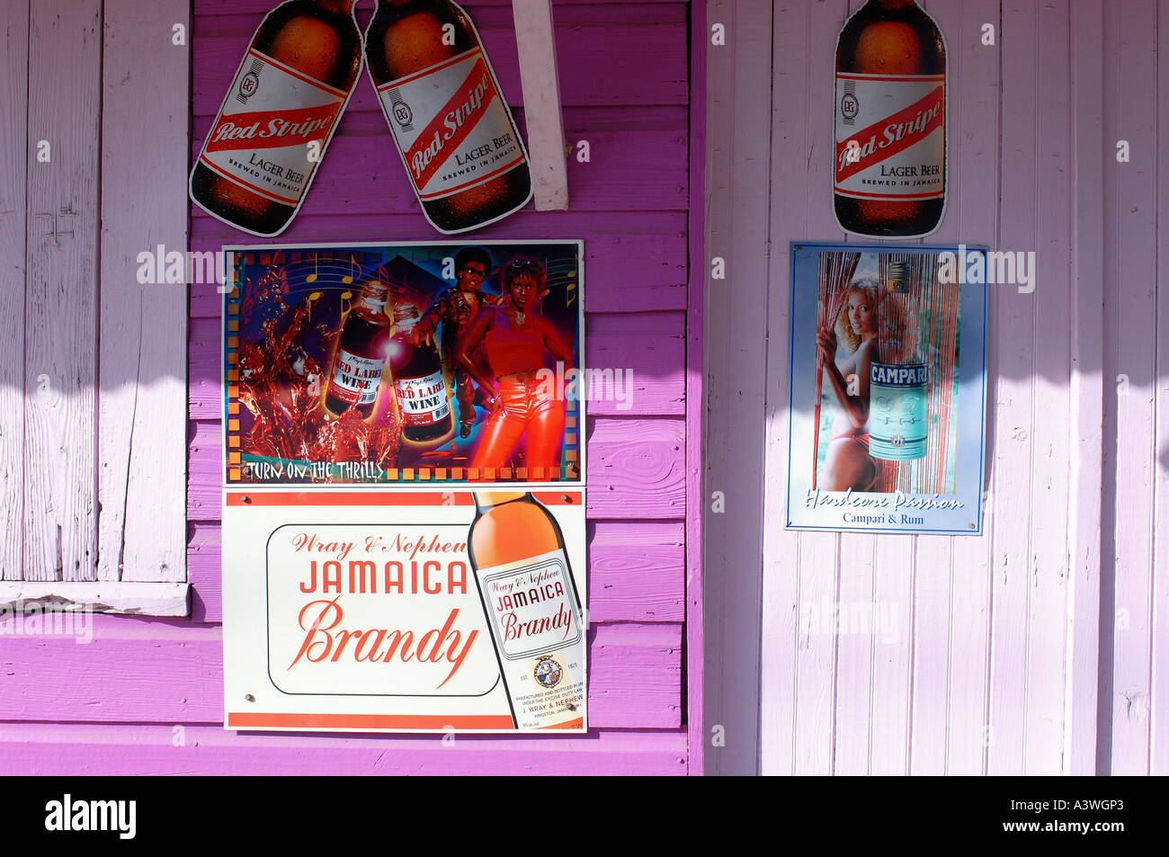 Brightly painted small bar Jamaica Stock Photo