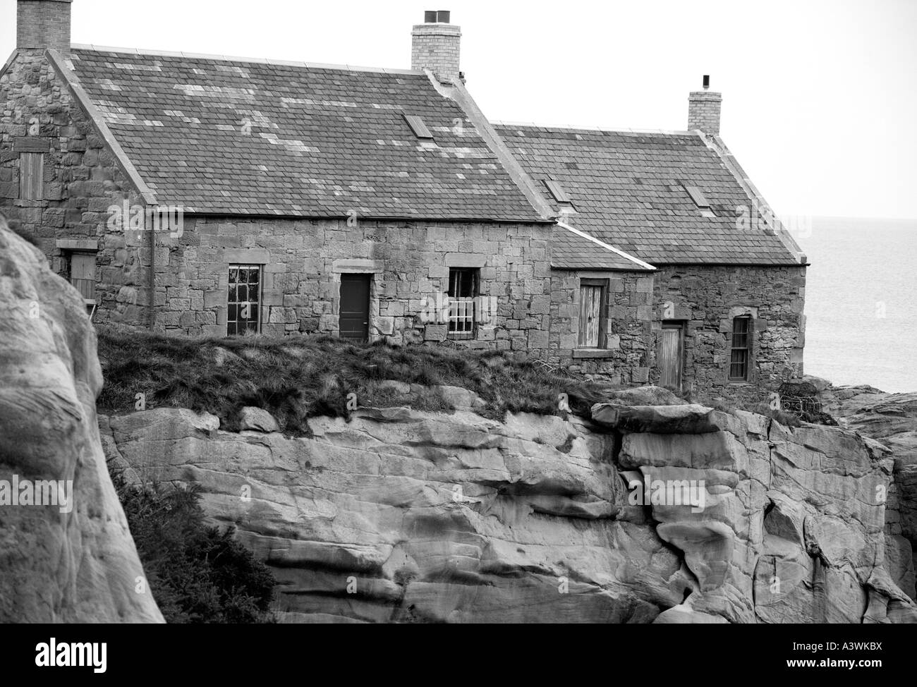 Beautiful cottages Black and White Stock Photos & Images - Alamy