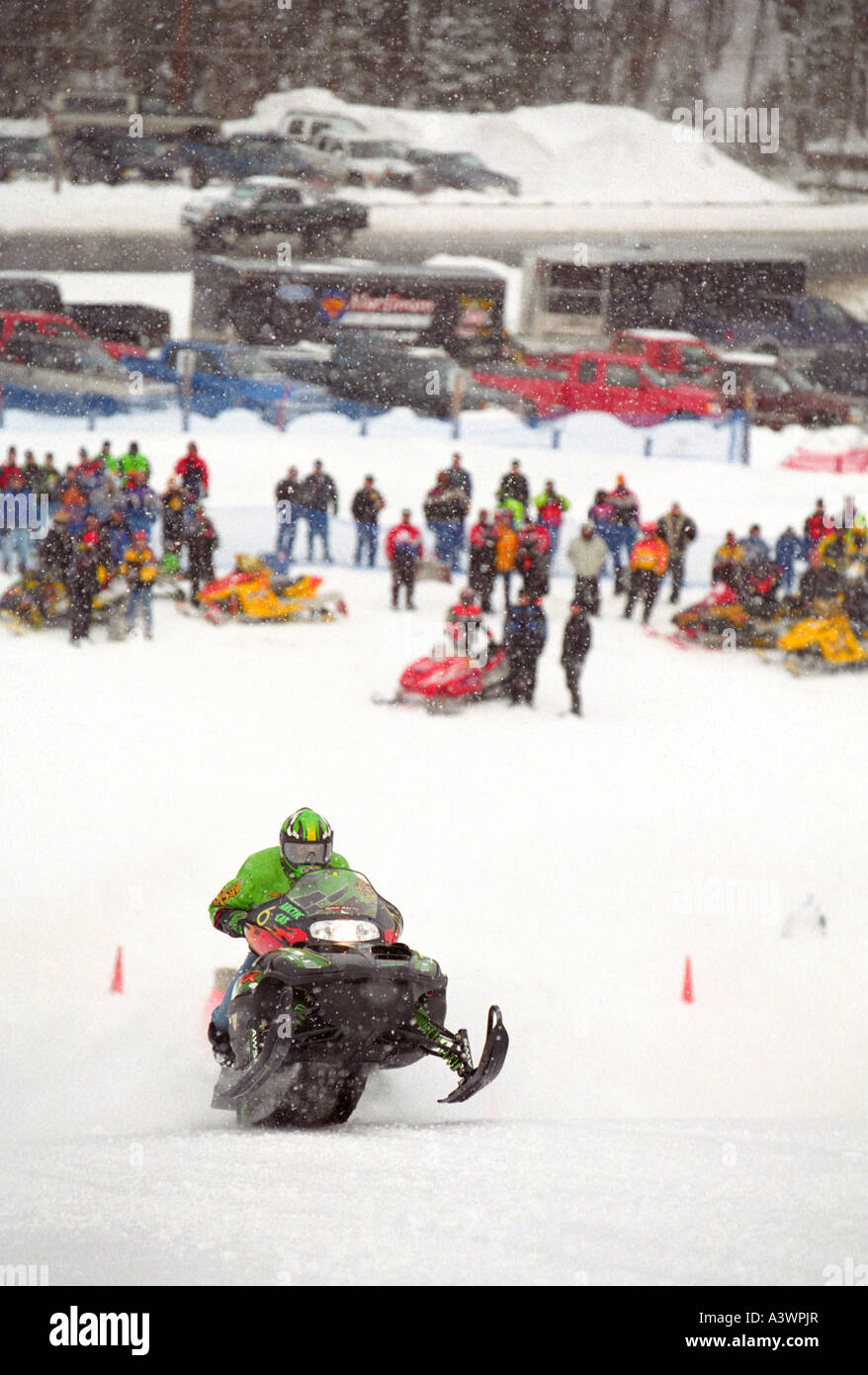 Snowmobile hill climb, Marquette Michigan Stock Photo Alamy