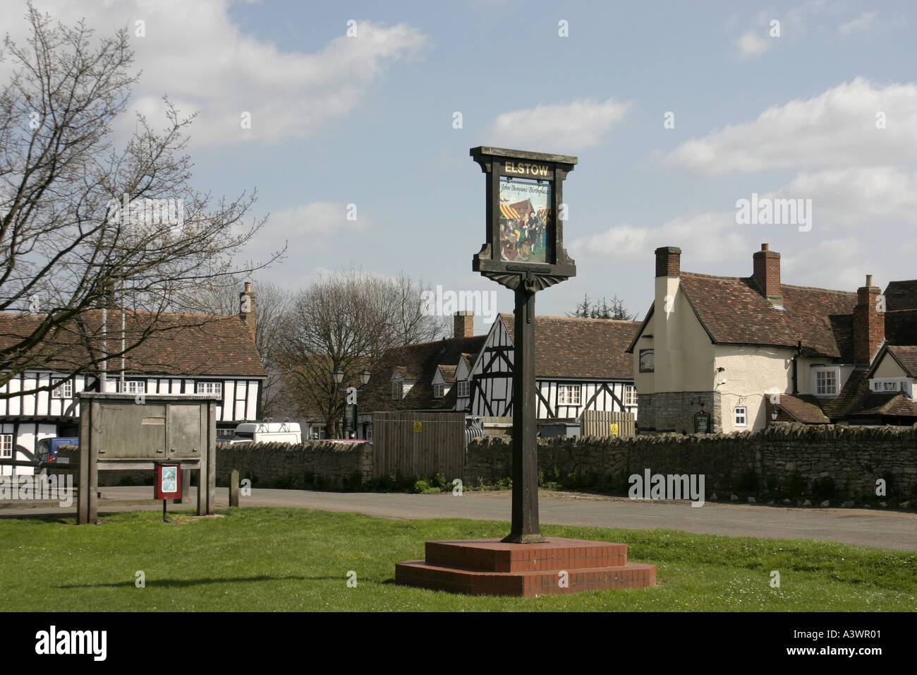 elstow village county of bedford uk 2005 Stock Photo Alamy
