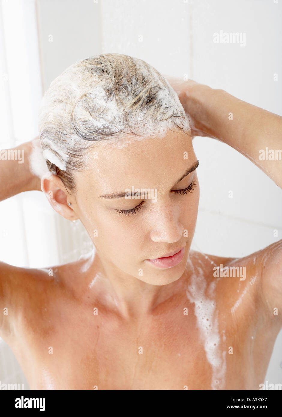 Woman Wash Hair Shower Stock Photos Woman Wash Hair Shower Stock