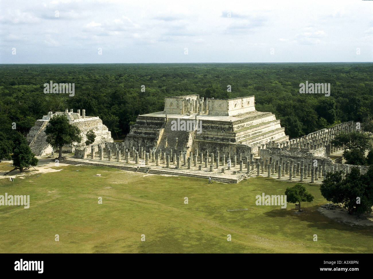geography / travel, Mexico, Chichen Itza, Maya town, founded in 5th century AD, extended in Puuc style 7th - 10th century AD, populated by Toltecs, templo of the warrior, on the left: grave of high priest, architecture, America, Mayas, religion, columns, stair, building, steps, UNESCO, World Heritage Site, Yucatan, America, central America, latin-american indians, historical, historic, ancient, fifth, seventh, tenth, latin american, 20th century, Stock Photo