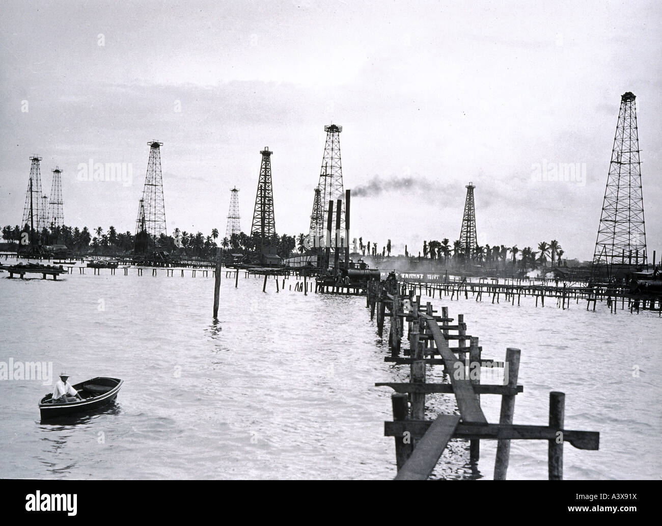 geography/travel, Venezuela, oil fields near Maracaibo, March 1927