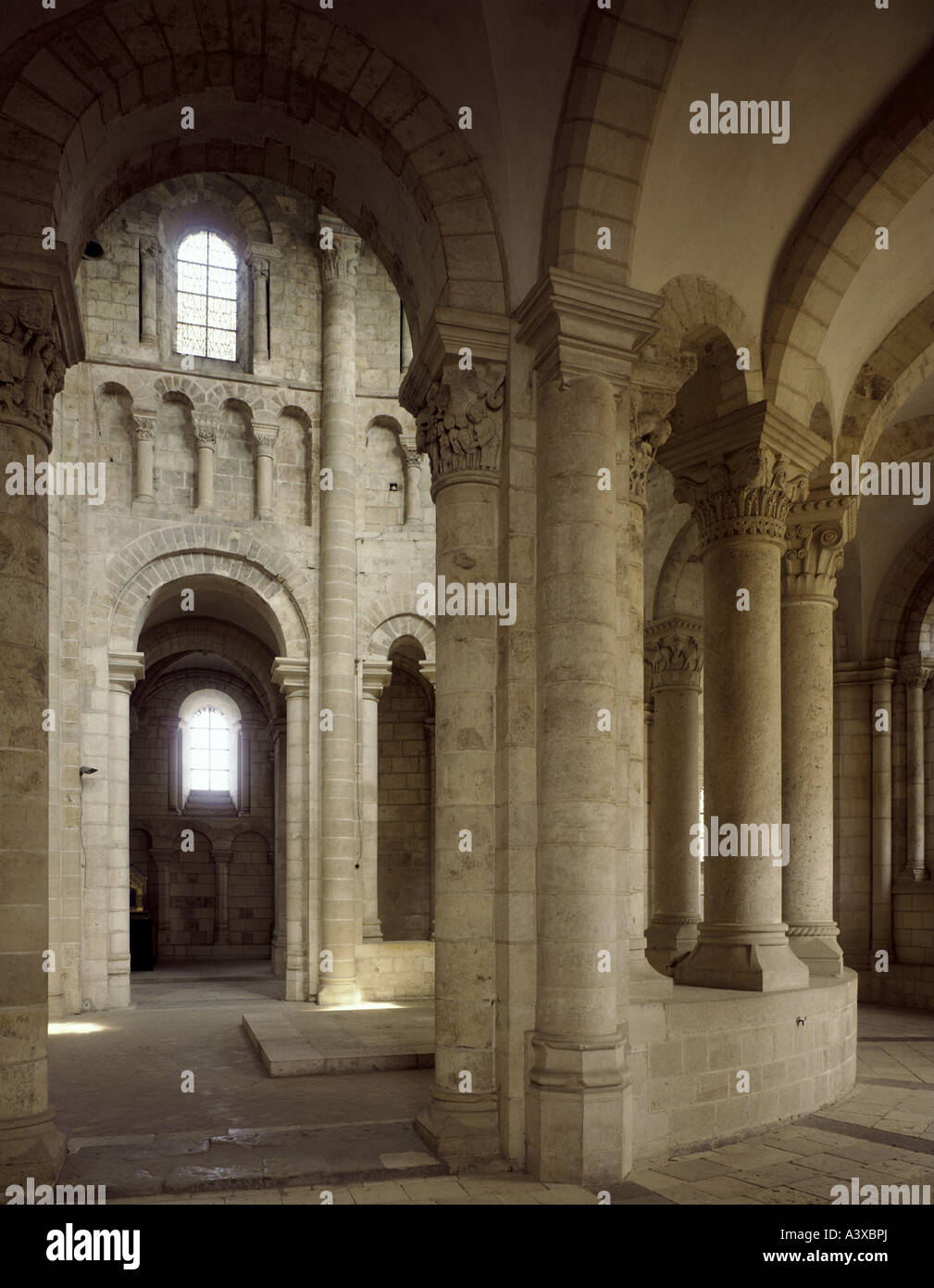 geography/travel, France, Saint Benoit sur Loire, churches and convents