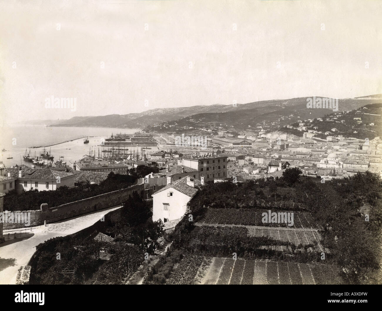 Trieste italy 1900 hi-res stock photography and images - Alamy