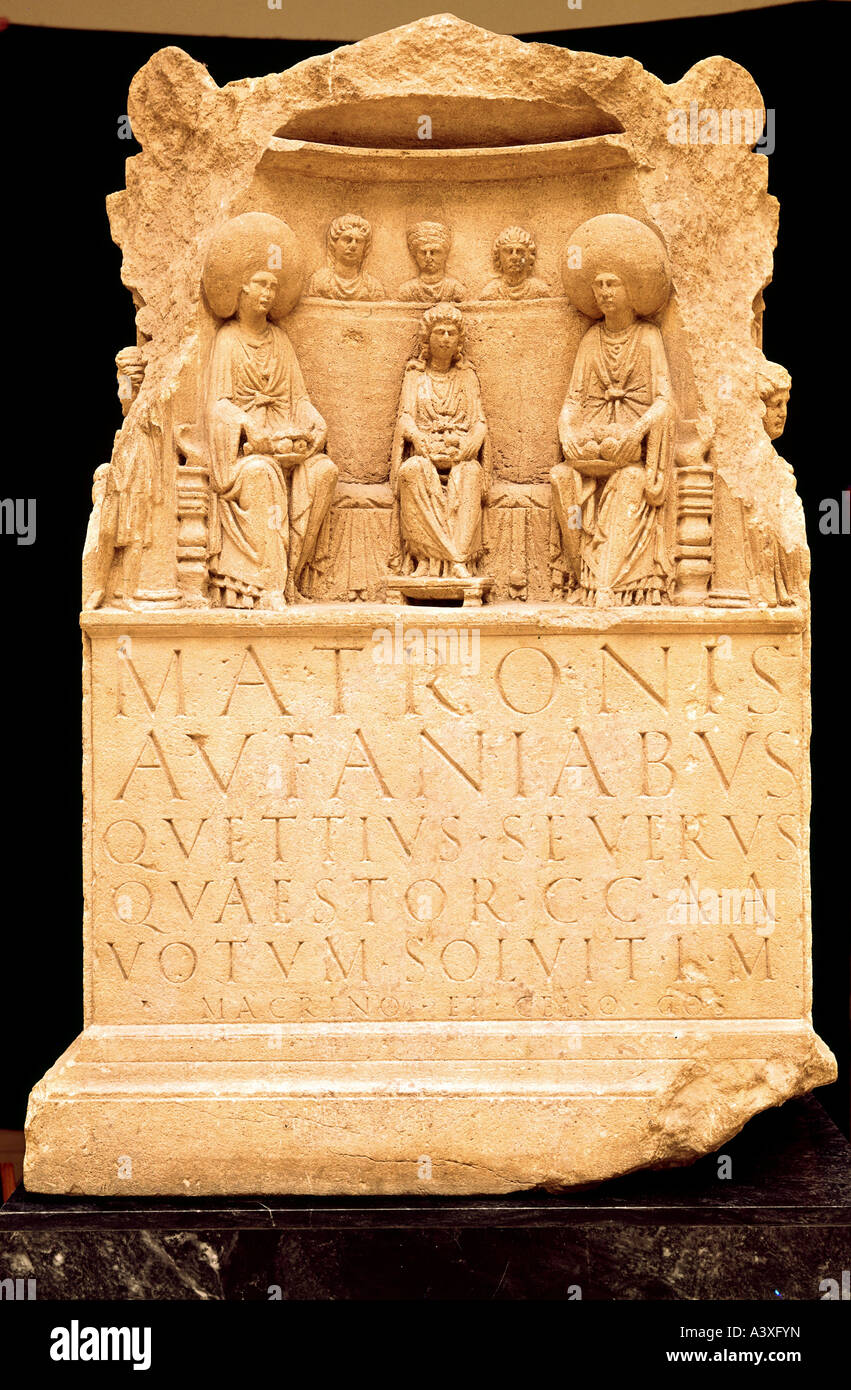 fine arts, ancient world, Roman Empire, sculpture , consecration altar to the Aufaniae matronae, 164 AD, Rhenian state museum, R Stock Photo