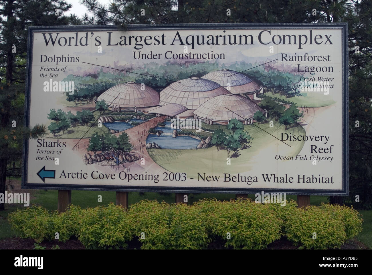 Marineland Aquarium Complex Billboard Stock Photo Alamy