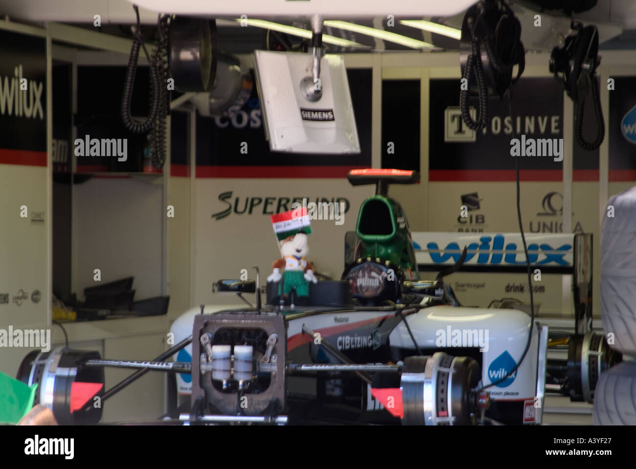 29 Inside Formula 1 Race Car Gif