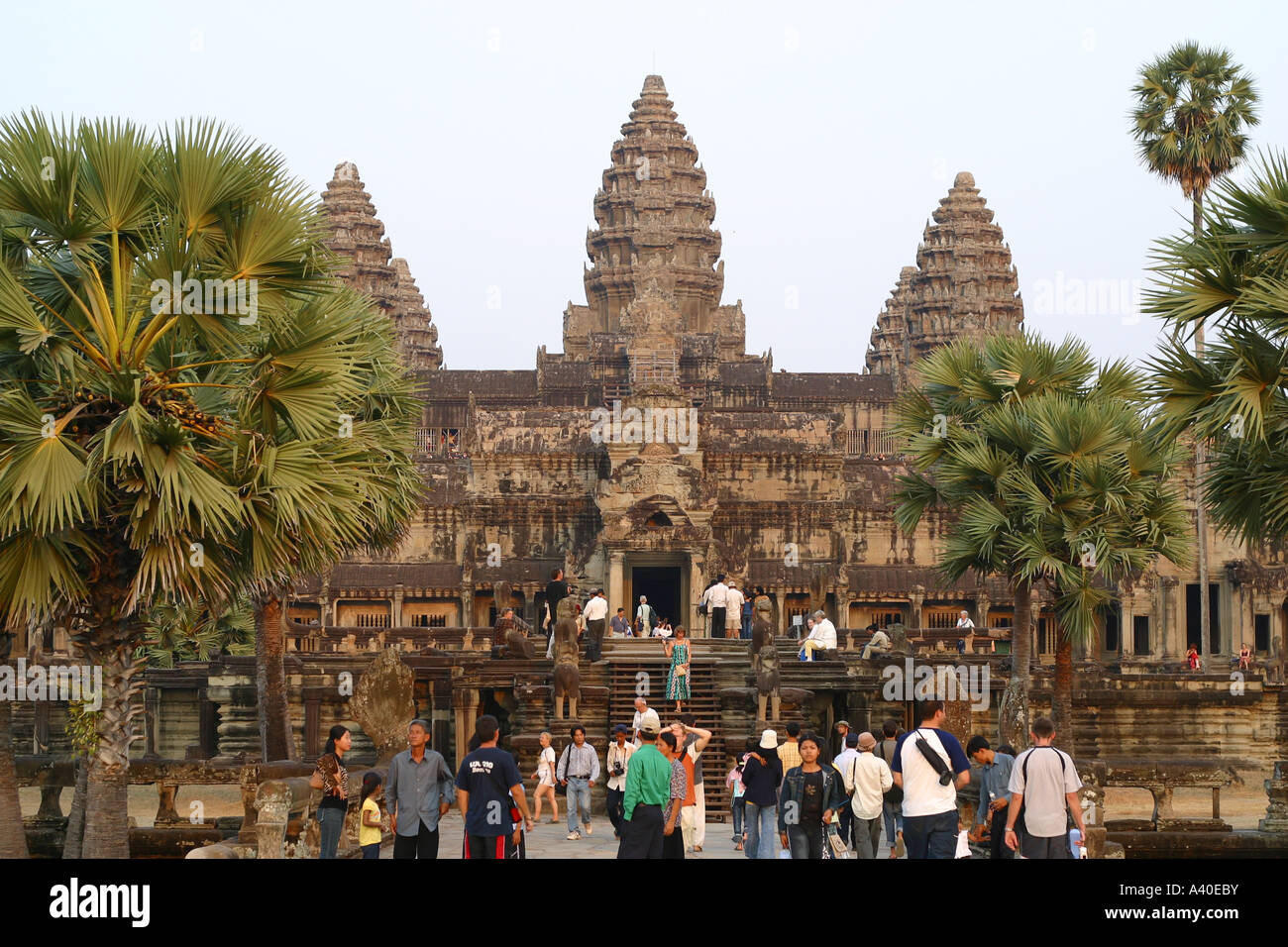 Angkor Wat, the biggest religious building in the world Stock Photo - Alamy