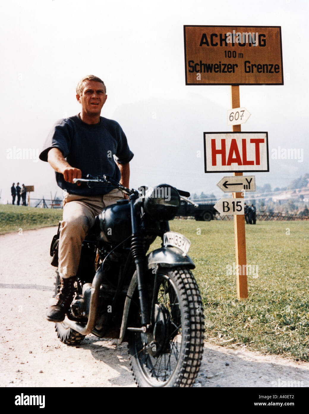 Steve mcqueen motorcycle hi-res stock photography and images - Alamy
