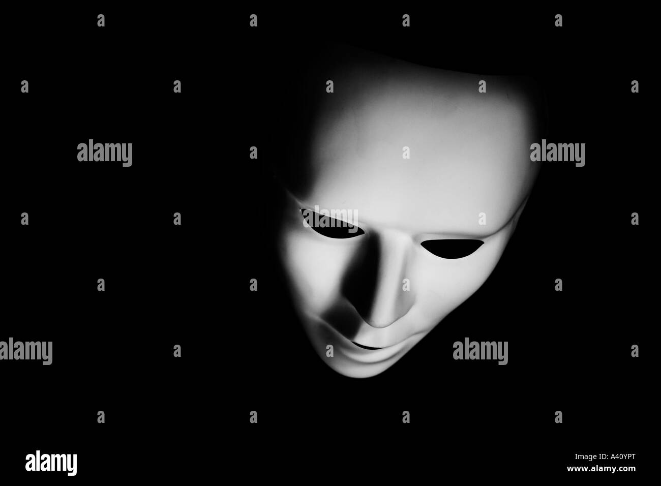 Black eye mask costume hi-res stock photography and images - Alamy