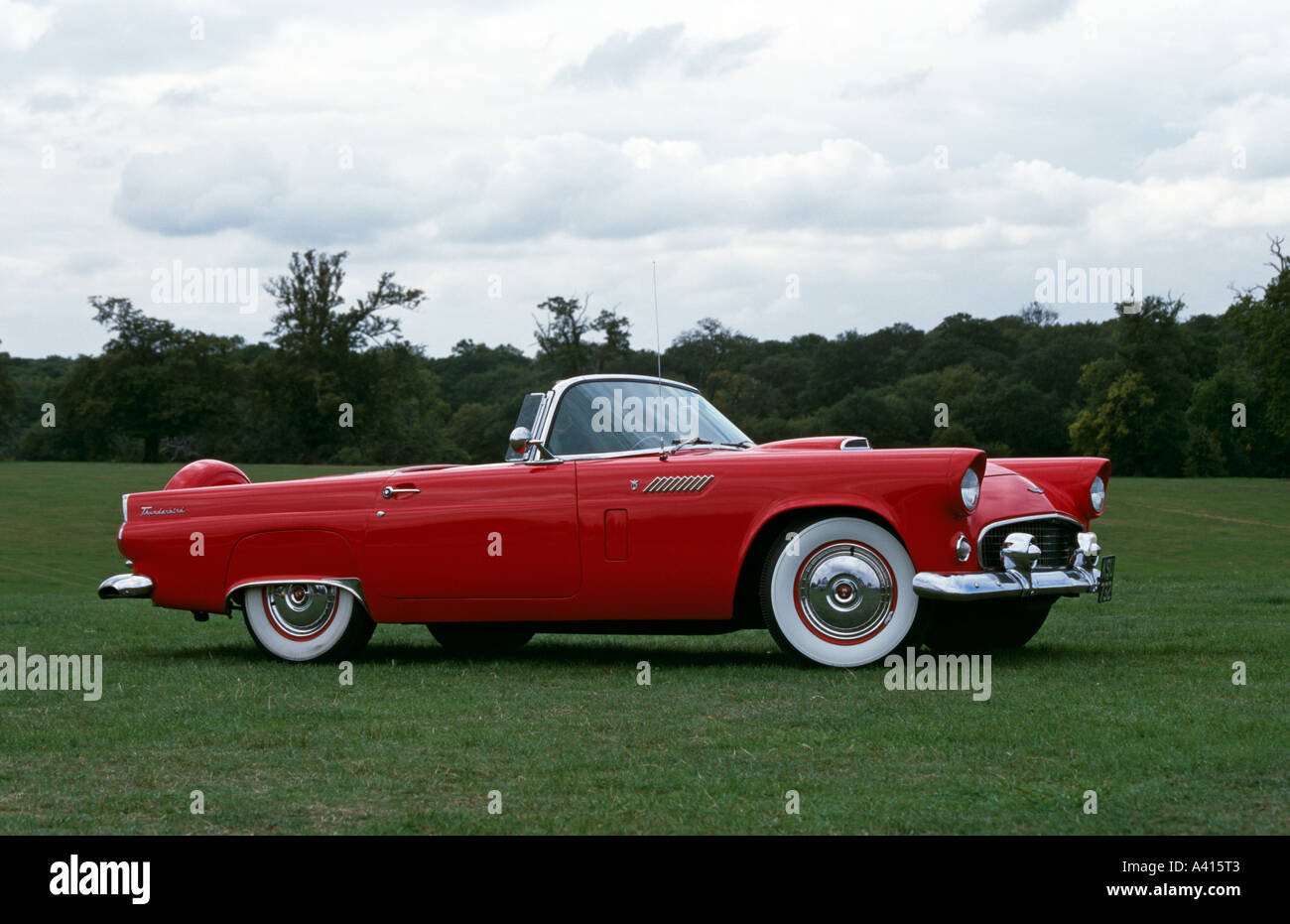 1950s Ford Thunderbirds High Resolution Stock Photography and Images ...