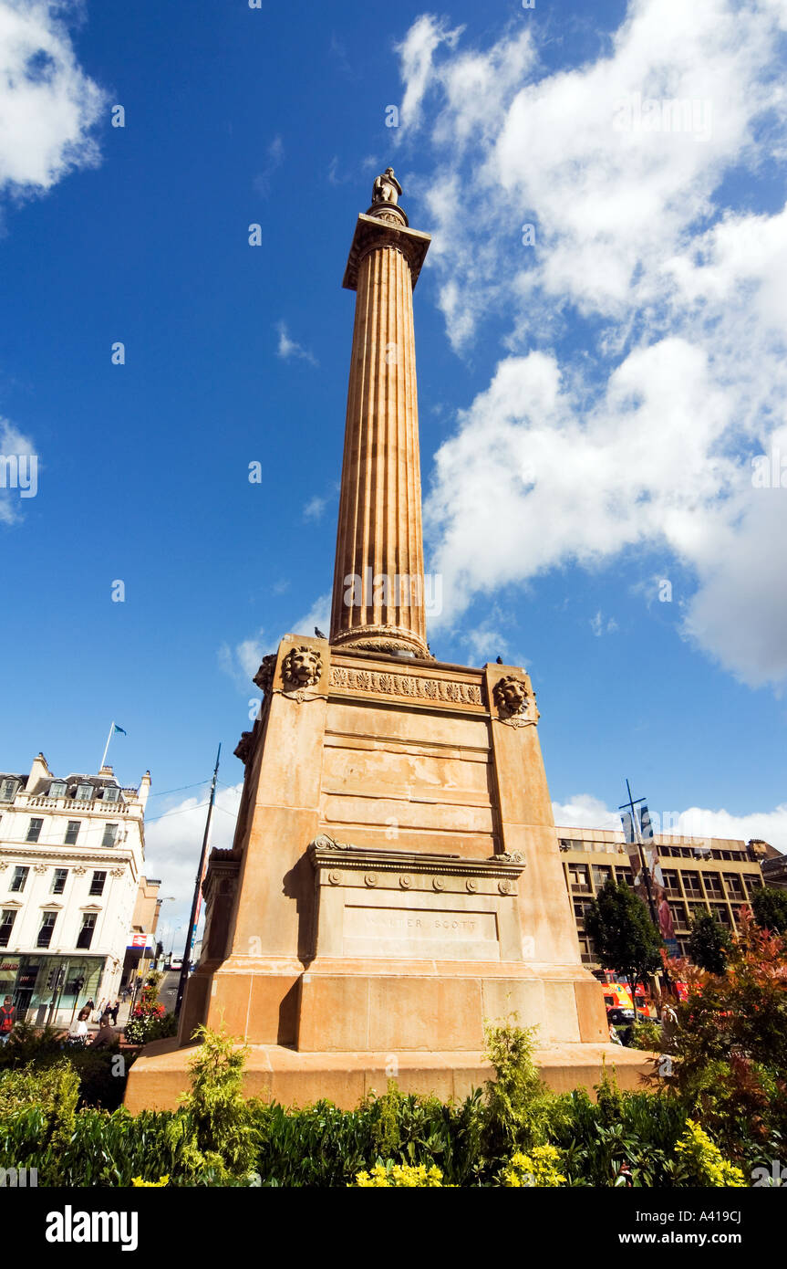 Statue of Walter Scott in Glasgow s St Square Stock Photo Alamy