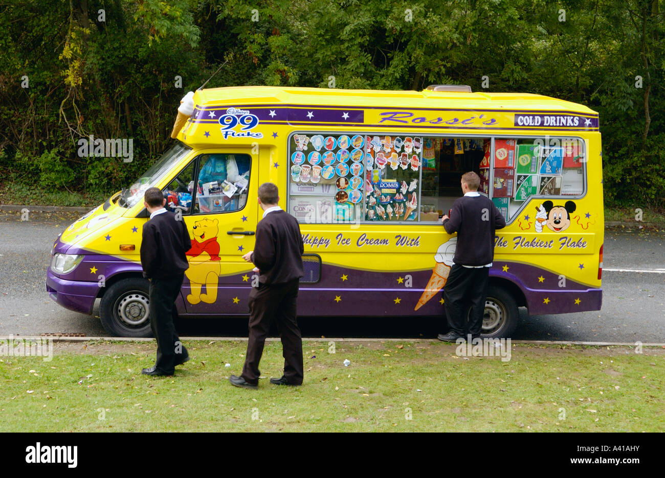 Pupils Buy Snacks At Lunch Time From A Fast Food Van Outside