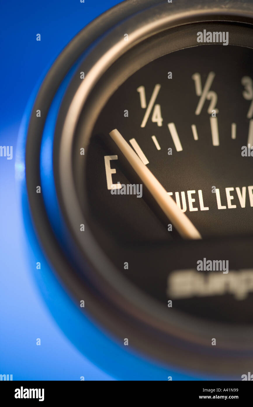 Fuel gauge hires stock photography and images Alamy