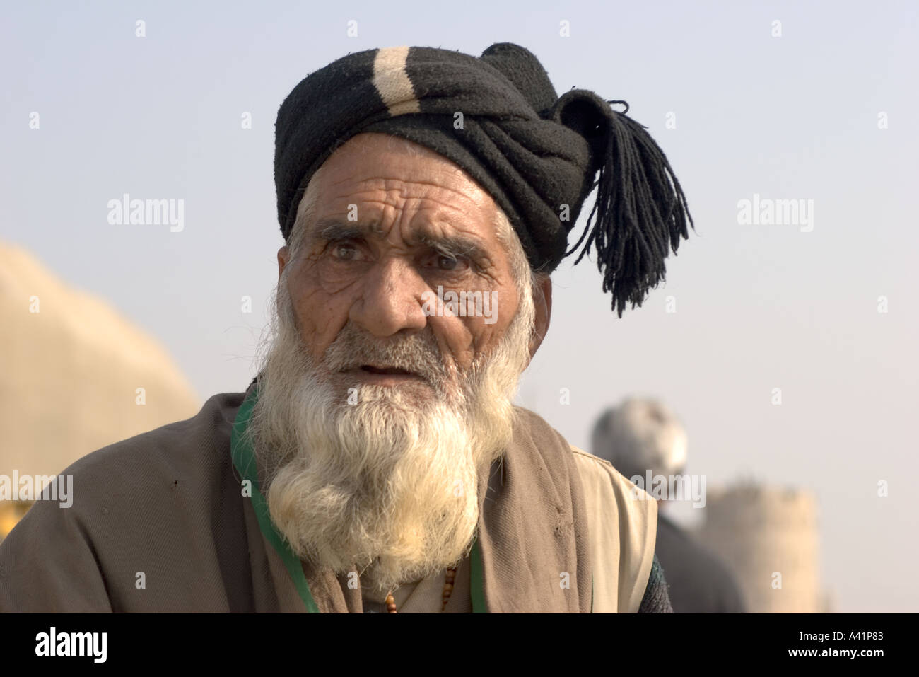 1300px x 957px - Old man in pakistan hi-res stock photography and images - Alamy