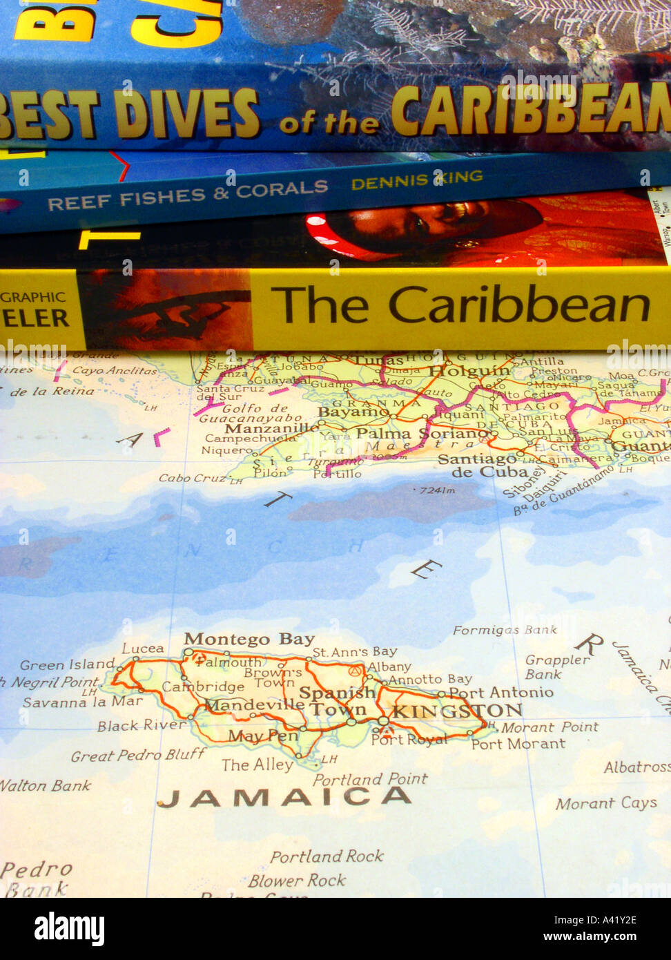 Caribbean guidebook Best Dives of the Caribbean map of the Caibbean