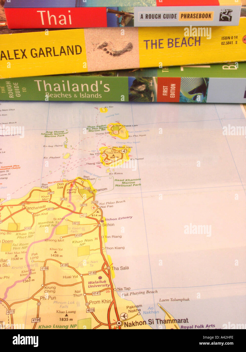 Rough Guide Thailand Islands and Beaches Alex Garland novel The Beach