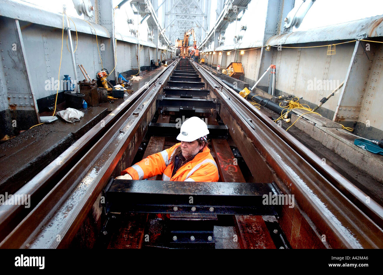 Royal Albert Bridge Over The Tamar At Saltash Gets New Trackbed Stock 