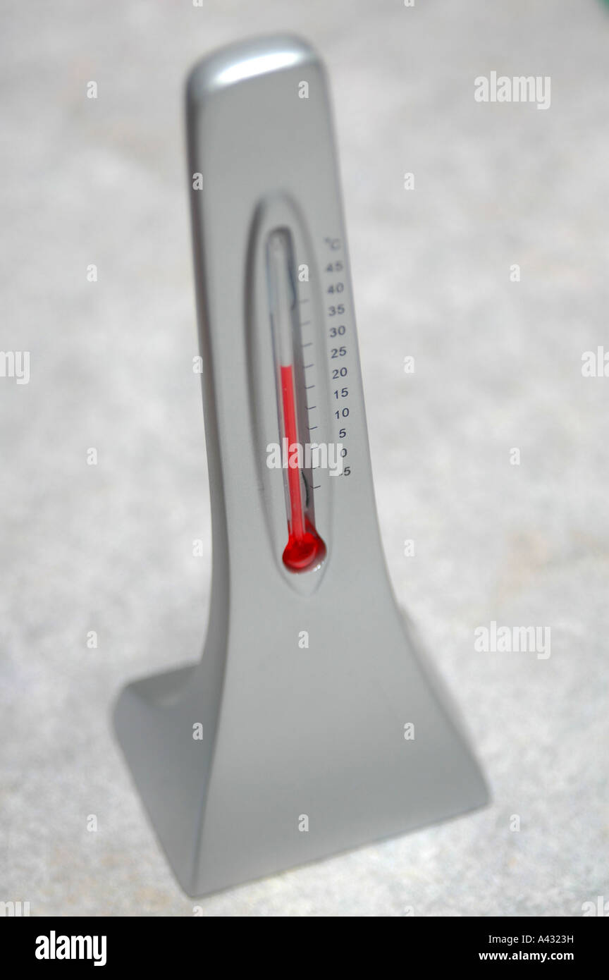 Air thermometer hi-res stock photography and images - Alamy
